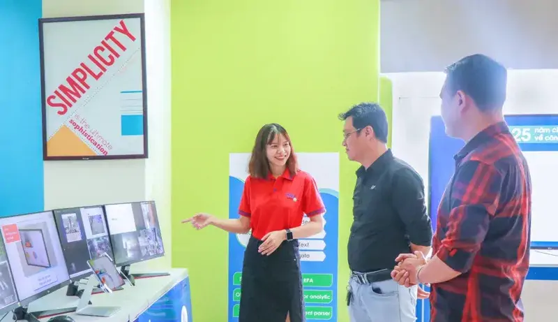 TMA Solutions was awarded the Top 10 AI & IoT Enterprises in Vietnam by VINASA.